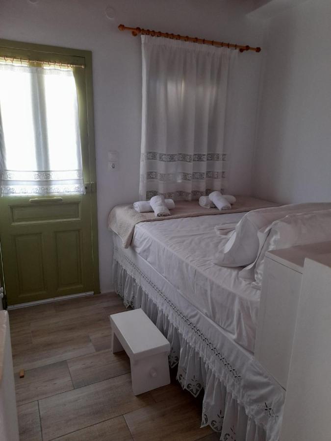 Milos By The Sea - Eco House Pláka Mílu Kültér fotó