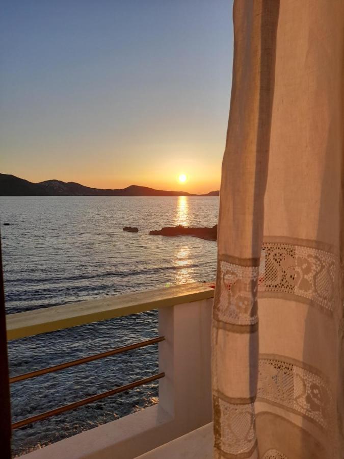 Milos By The Sea - Eco House Pláka Mílu Kültér fotó